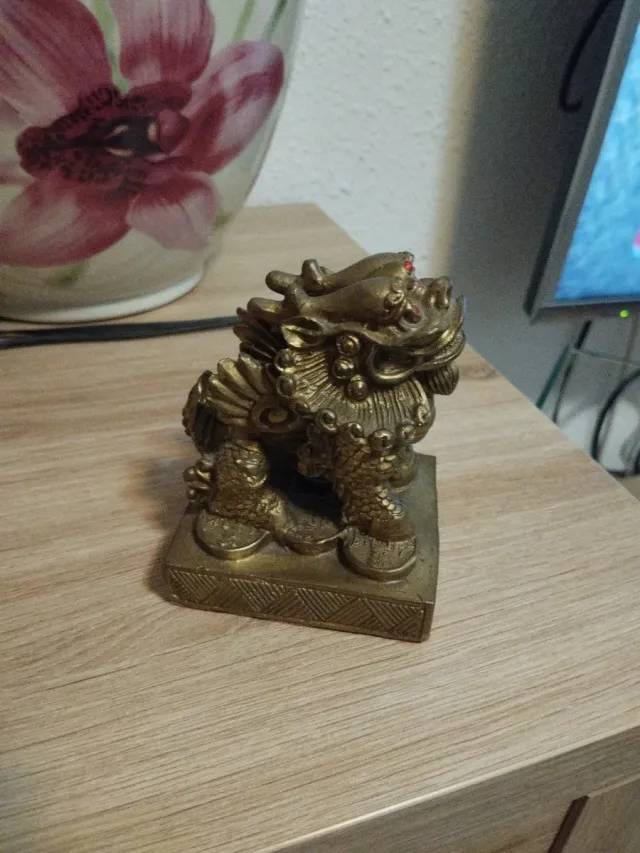 Figura Pixiu Feng Shui Fortuna Latón