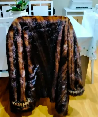 Chaquetón imitación visón Talla XL