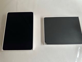 iPad Pro 11 2ª Gen 128GB WiFi + Magic Keyboard