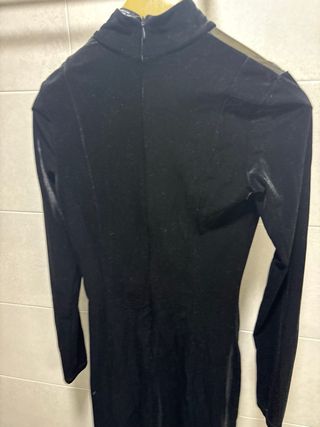 Vestido fiesta terciopelo y transparencias