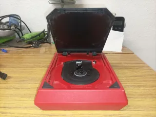 CONSOLA NINTENDO WII MINI ROJA