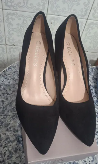 Zapatos de tacón negros BELLES