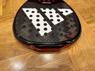 Pala de pádel Adidas Metalbone 3.2