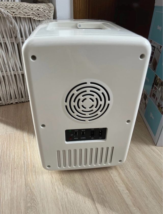 Nevera Portátil Flamingueo Grimmy Espejo Luz