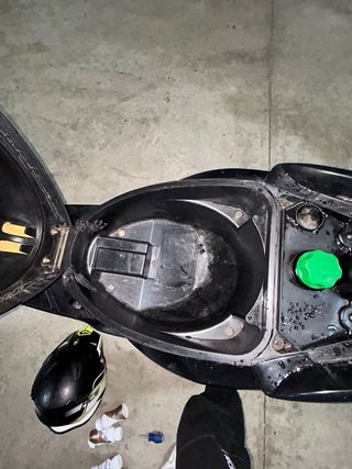 Moto Yamaha Jog R Negra *REBAJADA 100 euros*