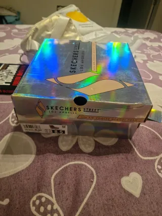 Botas Skechers rosas con pelo