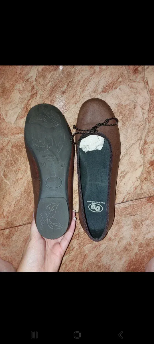 Manoletinas marrones con lazo