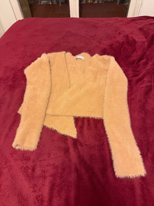 Jersey mostaza abierto