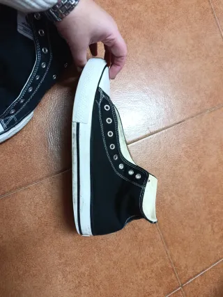 Tenis Victoria Talla 42 Negros