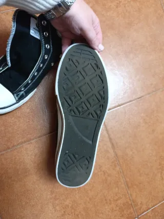 Tenis Victoria Talla 42 Negros