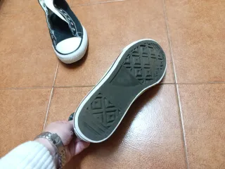 Tenis Victoria Talla 42 Negros