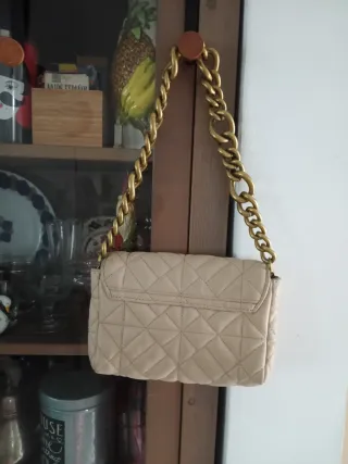 Bolso Zara Beige Cadena Dorada