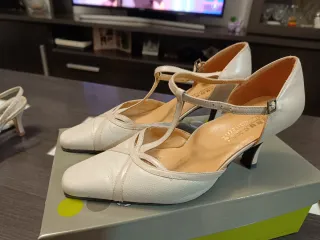 Zapatos de fiesta blancos Talla 35