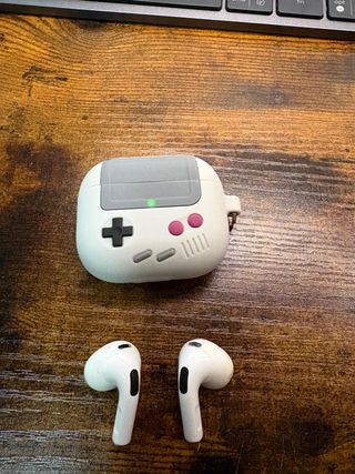 iPhone 8 64GB + AirPods 3ª Gen