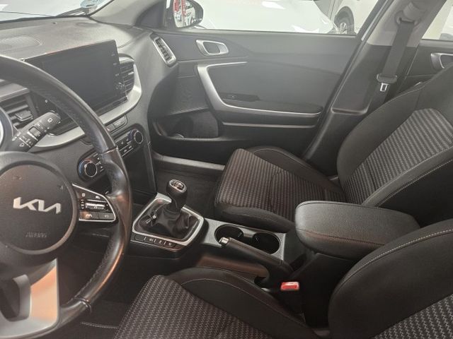 KIA Ceed EN OFERTA HASTA FIN DE MES!!!