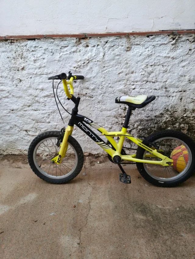 Bicicleta Monty 109 Amarilla