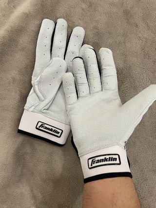 Guantes de Bateo Franklin Blancos y Negros