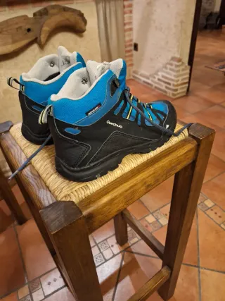 Botas montaña Quechua niño