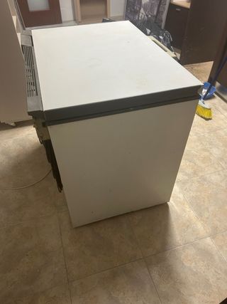 Arcón congelador blanco