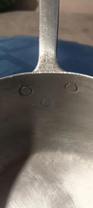 Cazo de aluminio con mango