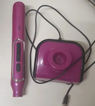 Plancha de pelo inalámbrica rosa + cargador