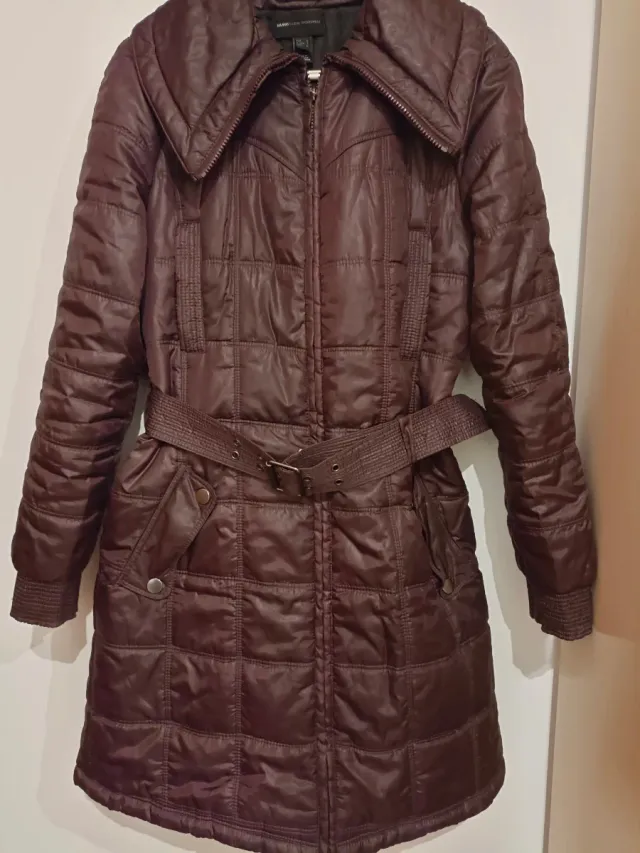 Abrigo acolchado Mango Talla M Morado