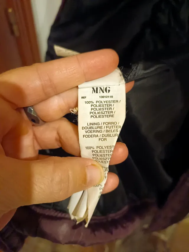 Abrigo acolchado Mango Talla M Morado