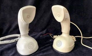 PAREJA DE TELÉFONOS “COBRA” ERICOFON DE ERICSSON