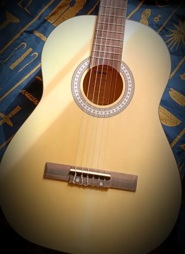 Kit Guitarra Student HH 2136 Clasica cascha