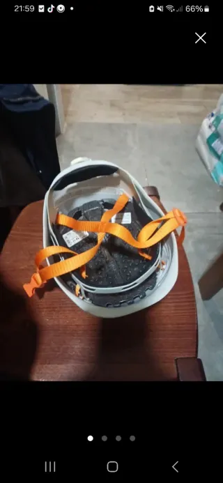 Casco de escalada blanco