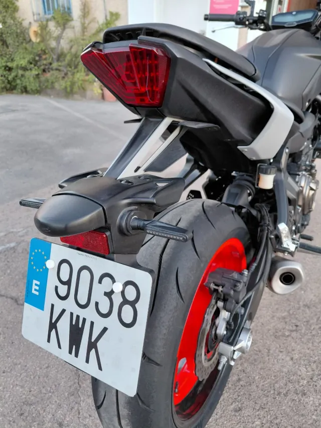 Yamaha MT-07