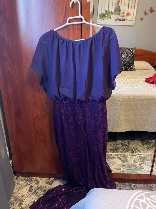 Vestido elegante morado lentejuelas