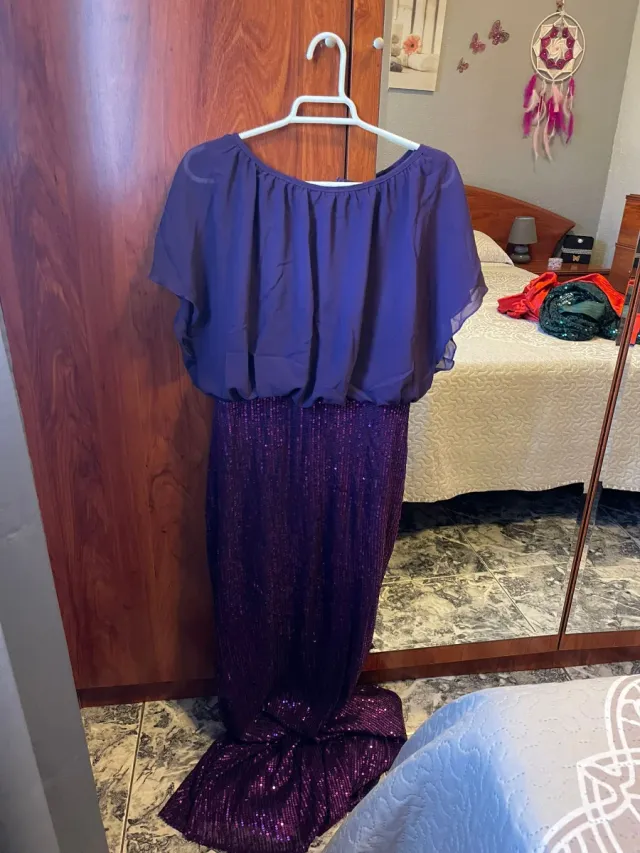 Vestido elegante morado lentejuelas