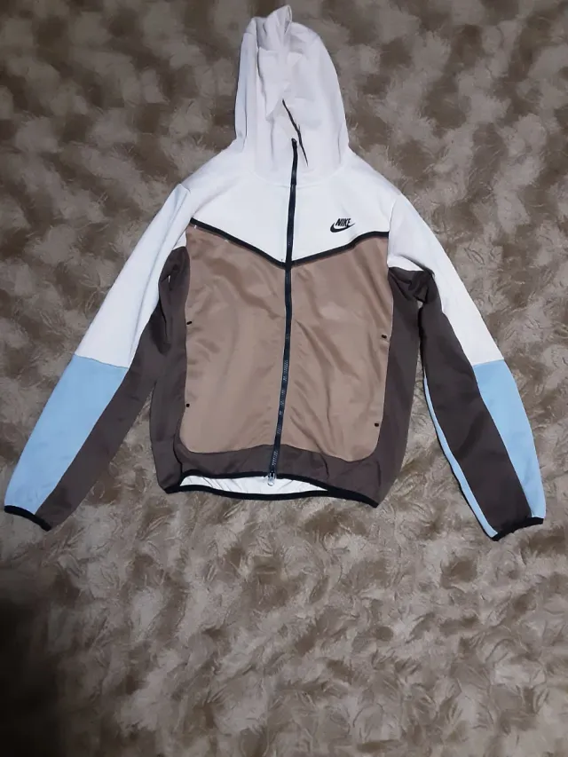 Chaqueta Nike Tech Fleece