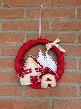 Ghirlanda Natalizia Fatta a Mano