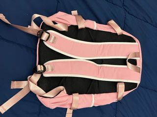 Mochila Stumble Guys Rosada