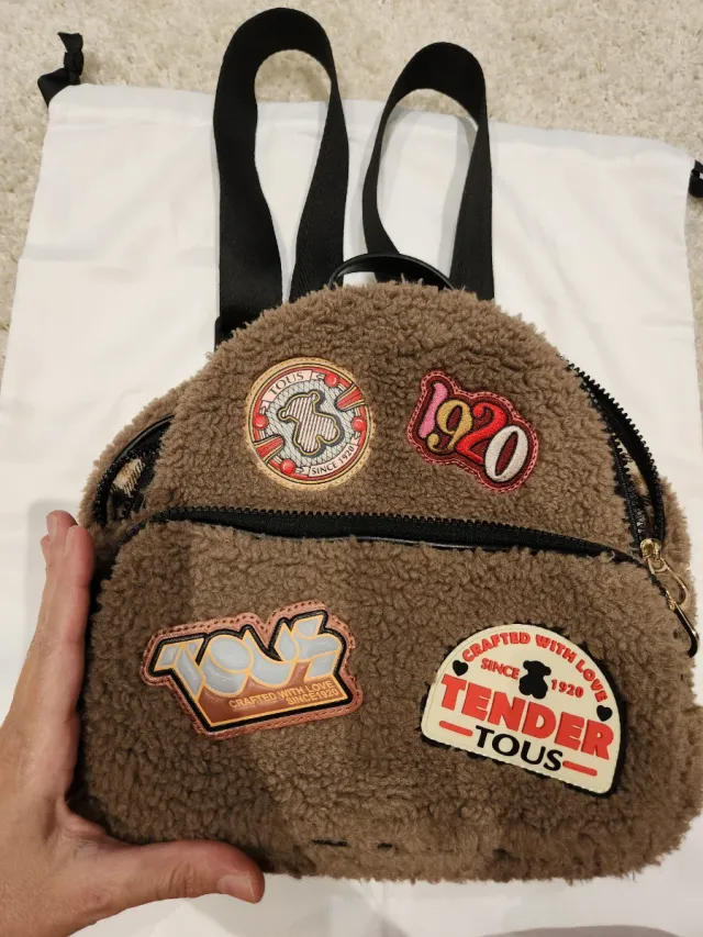 Mochila Tous peluche con parches