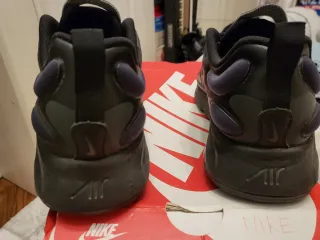 Nike Air Max Exosense 42.5