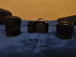 Cámara Sony A7 + Lentes 28-70mm y 50mm