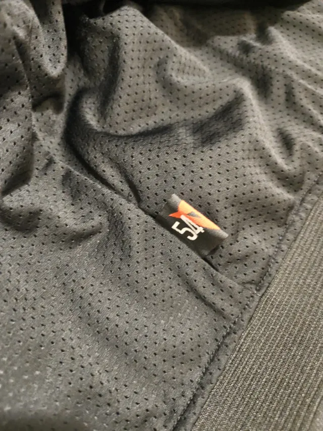 Chaqueta Dainese NUEVA cuero con protecciones