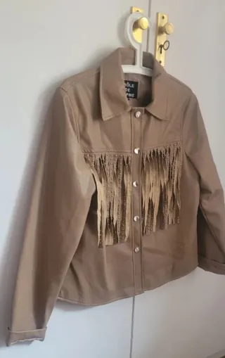 Chaqueta Orôle de Copine con flecos