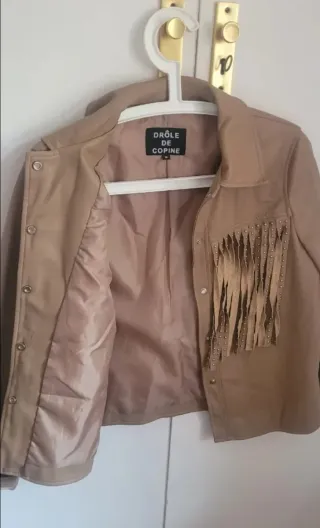 Chaqueta Orôle de Copine con flecos