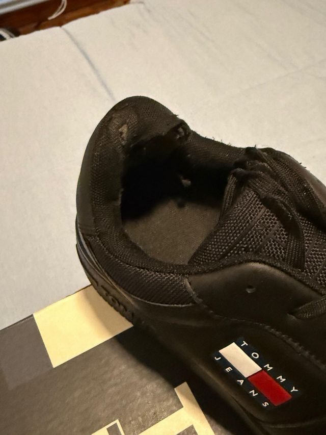 Zapatillas Tommy Hilfiger talla 44