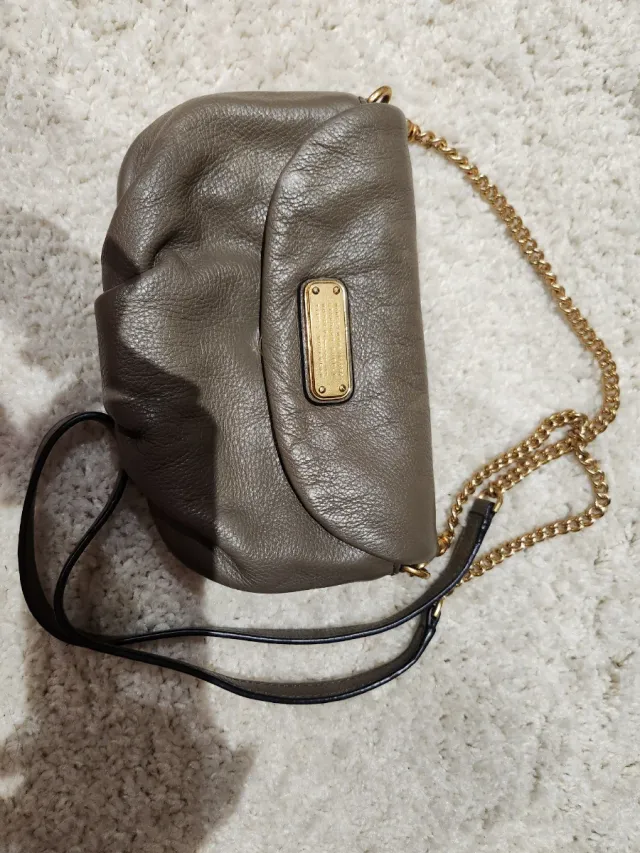 Bolso Marc Jacobs Gris y Dorado