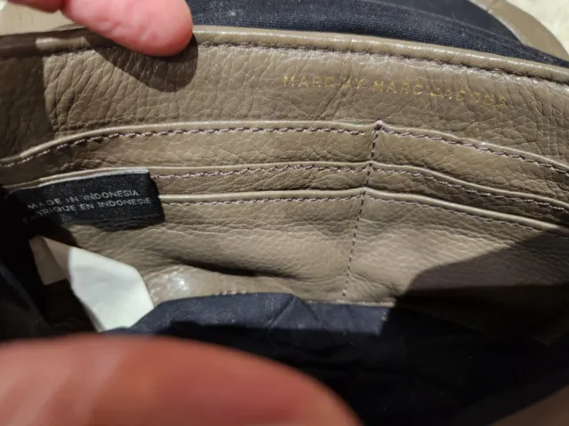 Bolso Marc Jacobs Gris y Dorado