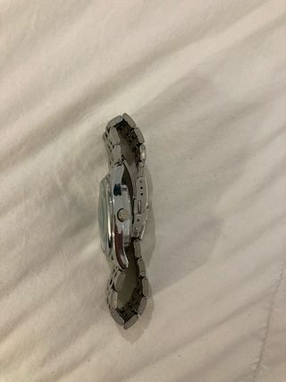 Reloj Citizen Negro y Plateado