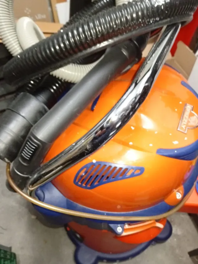 Aspiradora Grizzly Limpia - Máquina Limpieza