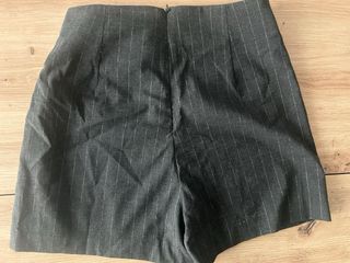 Falda pantalón Stradivarius gris