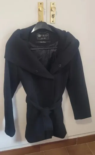 Abrigo AMISU paño negro talla M