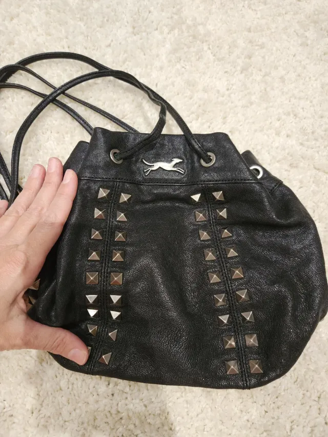 Bolso Bimba y Lola negro tachuelas